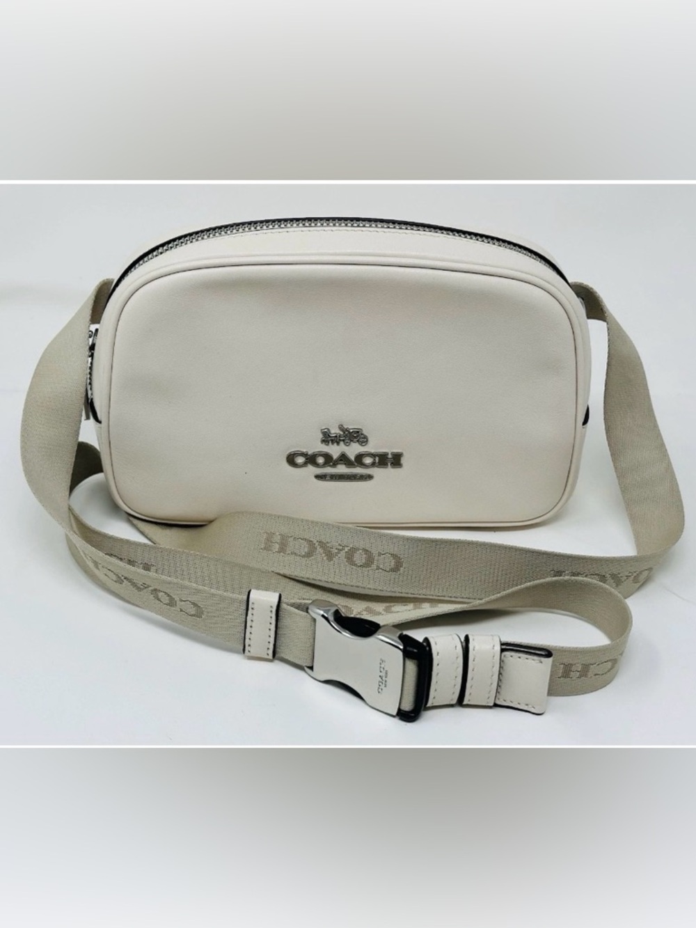COACH  PACE BELLY BELT BAG CREAM LEATHER